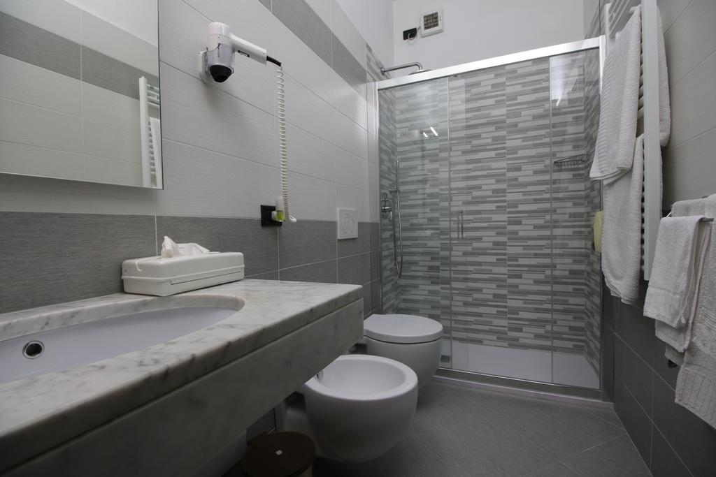 Il Giardinetto Hotel Vercelli Exterior photo